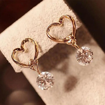 Hoop Earrings Women Fashion Heart Shaped Ear Pins Zircon Eardrop Crystal Earrings Zircon Fashionable Versatile Love Earrings 귀걸이